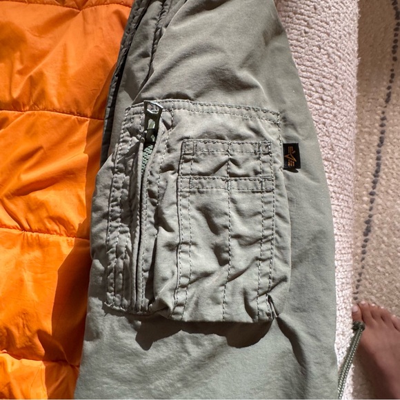 Alpha Industries Green Parka - Picture 7 of 9